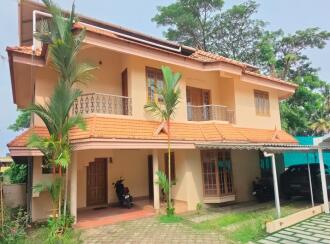 Residential House Villa for Sale in Ernakulam, Ernakulam town, Palarivattom, Chakkungal Road