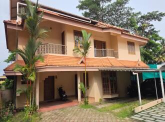 Residential House Villa for Sale in Ernakulam, Ernakulam town, Palarivattom, Chakkungal Road