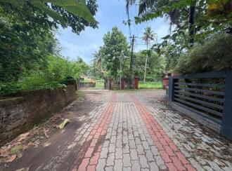Residential Land for Sale in Pathanamthitta, Thiruvalla, Ramanchira, near TMM Hospital.