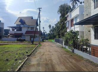 Residential Land for Sale in Ernakulam, Kizhakkambalam, Kizhakambalam, Molekurishu road
