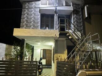 Residential House Villa for Rent in Ernakulam, Ernakulam town, High court, Albert school