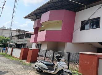 Residential House Villa for Sale in Palakkad, Palakkad, Palakkad town, Near Chinnasons Bungalow