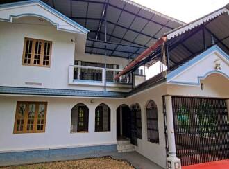 Residential House Villa for Sale in Pathanamthitta, Elavumthitta, Kuzhikala, CMS High School