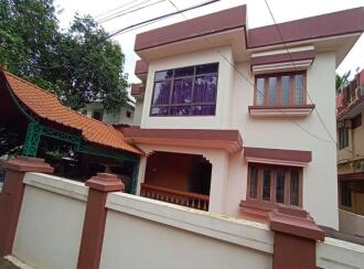 Residential House Villa for Sale in Ernakulam, Edappally, Edapally, Edapally Toll , shoba road