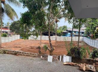 Commercial Land for Sale in Kozhikode, Kozhikode, Kozhikode, Vellimadukunnu