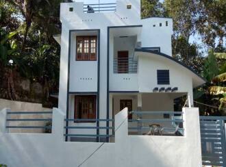 വാസയോഗ്യമായ വീട് വില്പനയ്ക്ക് Kollam, Kollam, Kundara, Punnamukku