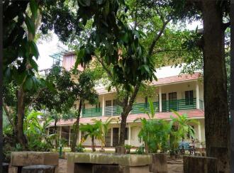 Commercial Building for Sale in Ernakulam, Edappally, Edapally, Market Road