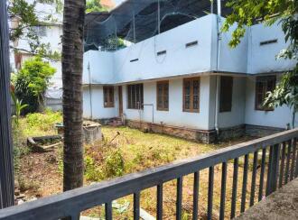 വാസയോഗ്യമായ ഭൂമി വില്പനയ്ക്ക് എറണാകുളം, Ernakulam town, Palarivattom, PJ Antony Road - Prashanthi Lane