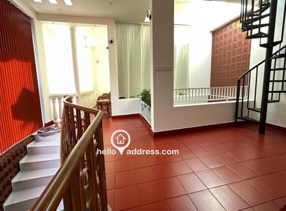 2nd floor