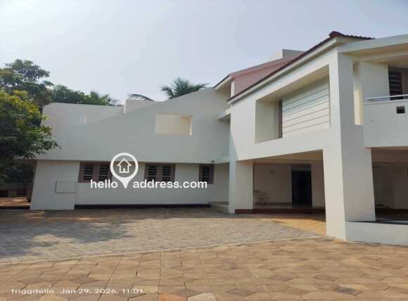 House_Front_03