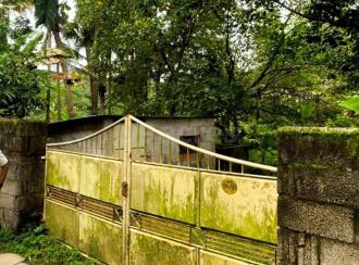 Residential Land for Sale in Trivandrum, Thiruvananthapuram, Vattiyoorkavu, Near Karimankulam Temple