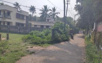 Residential Land for Sale in Kollam, Kollam, Thirumullavaram, 8°54'04.4"N 76°33'20.5"E