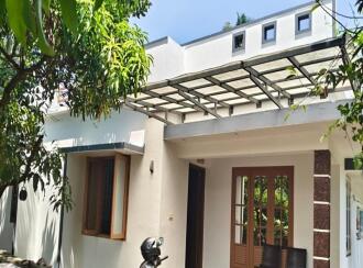 Residential House Villa for Sale in Ernakulam, Perumbavoor, Vengola, Minikavala