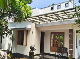 Residential House Villa for Sale in Ernakulam, Perumbavoor, Vengola, Minikavala