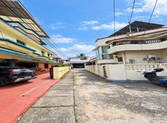 Residential House Villa for Sale in Ernakulam, Edappally, Marottichuvadu, Sundar Nagar
