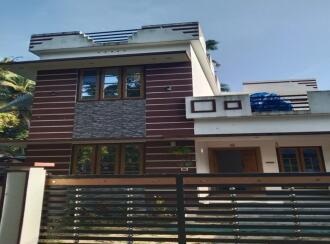 Residential House Villa for Sale in Alleppey, Kayamkulam, Kayamkulam town, Near vidhyapeedom school kayamkulam