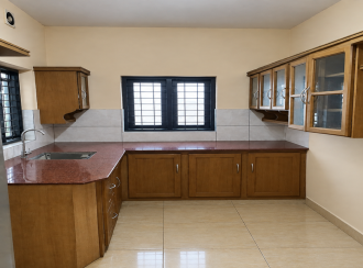 Residential House Villa for Sale in Alleppey, Kayamkulam, Kayamkulam town, Near vidhyapeedom school kayamkulam