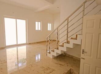 Residential House Villa for Sale in Ernakulam, Kakkanad, Kakkanad, Millumpadi Junction