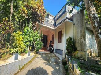 Residential House Villa for Sale in Kottayam, Kottayam town, Puthuppally, Peedikapadi , Nedumattom Thottakkadu