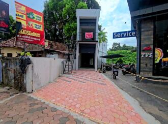 Commercial Building for Sale in Alleppey, Chengannur, Chengannur town, Near TVS Top Haven TVS