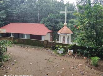 Residential Land for Sale in Pathanamthitta, Konni, Pramadom, Vattapara Bus stop
