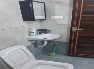Residential Apartment for Rent in Ernakulam, Kadavanthra, Kadavanthra, royal Avenue road