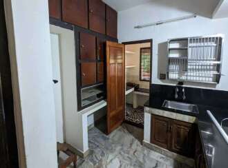 Residential House Villa for Rent in Ernakulam, Vyttila, Vyttila, vytila ernakulam