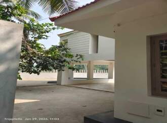 Residential House Villa for Sale in Malappuram, Kottakkal, Kottakkal, XXF8+MMH Perumanna Klari Gramapanchayat, Keralam
