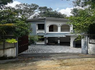 Residential House Villa for Sale in Pathanamthitta, Kozhencherry, Ayroor, Near Kanjeettukara Shasta Kovil