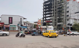 Commercial Shop for Sale in Trivandrum, Thiruvananthapuram, Thampanoor, 8°29'20.4"N 76°57'13.4"E