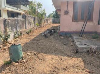 Residential Land for Sale in Palakkad, Palakkad, Peruvemba, Near cooperative milk society. Peruvamba Main Road