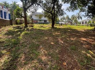Residential Land for Sale in Kozhikode, Malaparamba , Medical college road, Vrindavan coloney malapparamba chevayur road