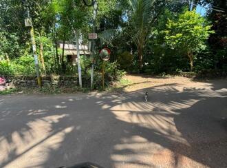 Residential Land for Sale in Kozhikode, Malaparamba , Medical college road, Vrindavan coloney malapparamba chevayur road