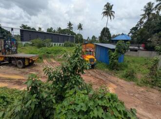 Commercial Land for Sale in Ernakulam, Angamaly, Angamaly, Railway Station (Angamaly), Ernakulam.