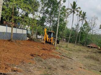 വാസയോഗ്യമായ ഭൂമി വില്പനയ്ക്ക് Kollam, Anchal, Kottukkal, Panakkal Parabhrama Temple