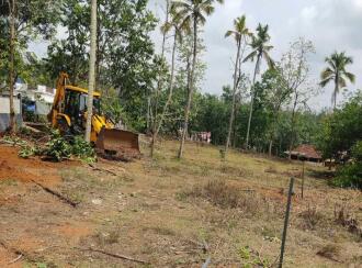 വാസയോഗ്യമായ ഭൂമി വില്പനയ്ക്ക് Kollam, Anchal, Kottukkal, Panakkal Parabhrama Temple