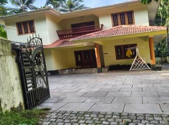 Residential House Villa for Sale in Kozhikode, Narikkuni, Narikkuni, Near Veterinary hospital