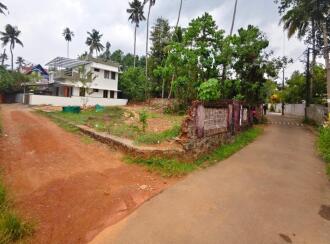 Residential Land for Sale in Ernakulam, Perumbavoor, Perumbavoor, Behind govt boys higher secondary school, Perumbavoor - Pooppani road