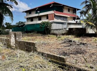 Residential Land for Sale in Ernakulam, Ernakulam town, Kaloor, Aryapadam Lane, off Perandur Road. 10.0027919,76.2877385