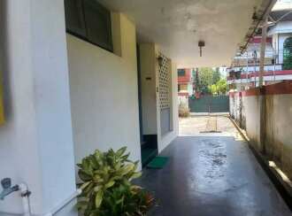 Residential House Villa for Sale in Ernakulam, Ernakulam town, Palarivattom, near cake hut bakery