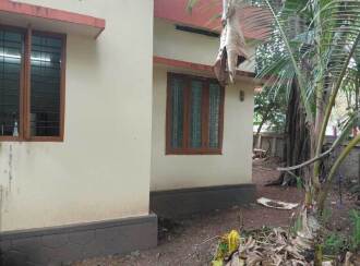 Residential House Villa for Sale in Alleppey, Mavelikara, Puthiyakavu, Kallumala Road