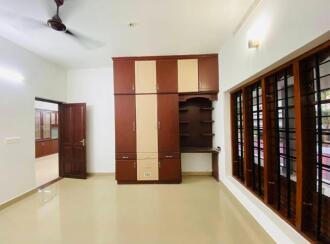 Residential House Villa for Sale in Alleppey, Aroor, Chandiroor, Vattathara padanneppally road
