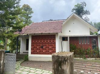 Residential House Villa for Sale in Kottayam, Karukachal, Nedumkunnam, Nedukunnam