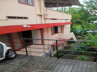 Commercial Land for Sale in Trivandrum, Thiruvananthapuram, Kesavadasapuram, MC Road