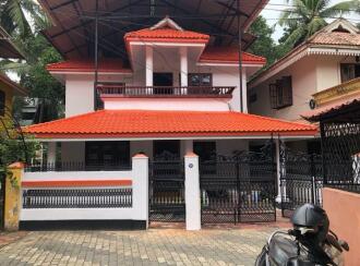 Residential House Villa for Sale in Thrissur, Guruvayur, Guruvayur, Perumbilavil Road