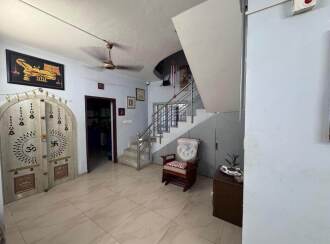 Residential House Villa for Sale in Thrissur, Guruvayur, Guruvayur, Perumbilavil Road