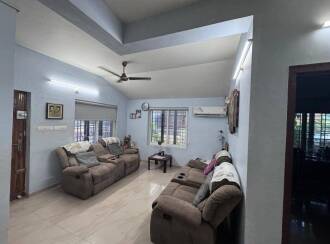 Residential House Villa for Sale in Thrissur, Guruvayur, Guruvayur, Perumbilavil Road