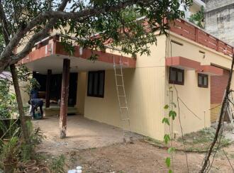 Commercial Building for Rent in Trivandrum, Thiruvananthapuram, Kumarapuram, Edamadom Gardens