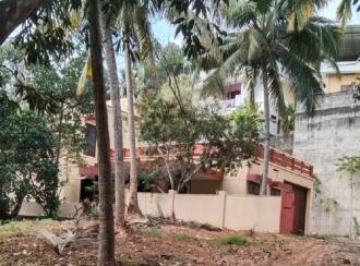 Commercial Building for Rent in Trivandrum, Thiruvananthapuram, Kumarapuram, Edamadom Gardens